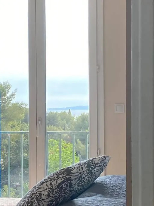 Daire Appartement, Vue Sur L'Etang, Proche Aeroport. Vitrolles  Fransa